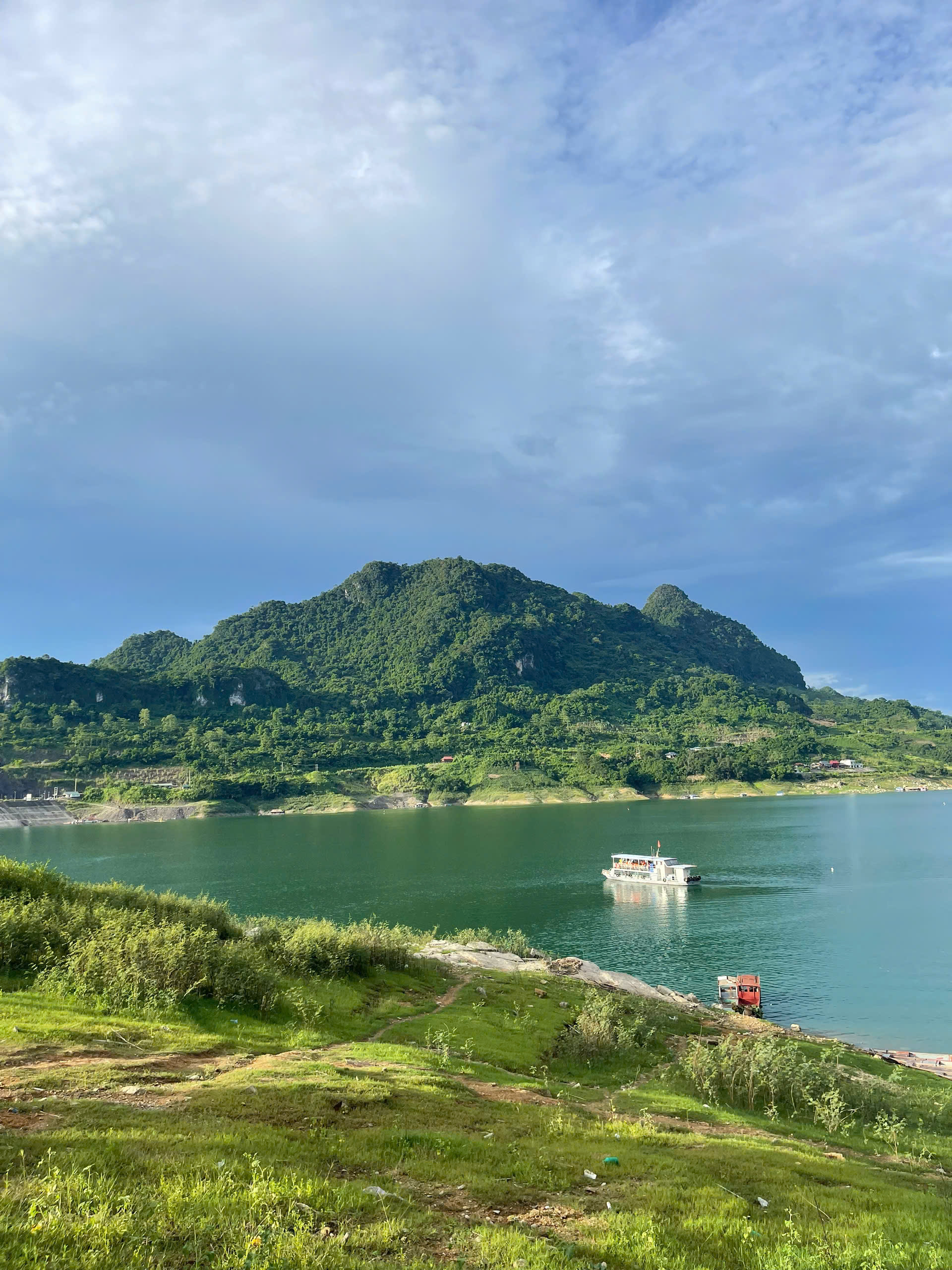 Trekking Hồ Mắt Ngọc 1 Ngày - ảnh 3